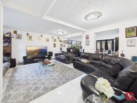 Bellerby Rise, Luton, Image 7