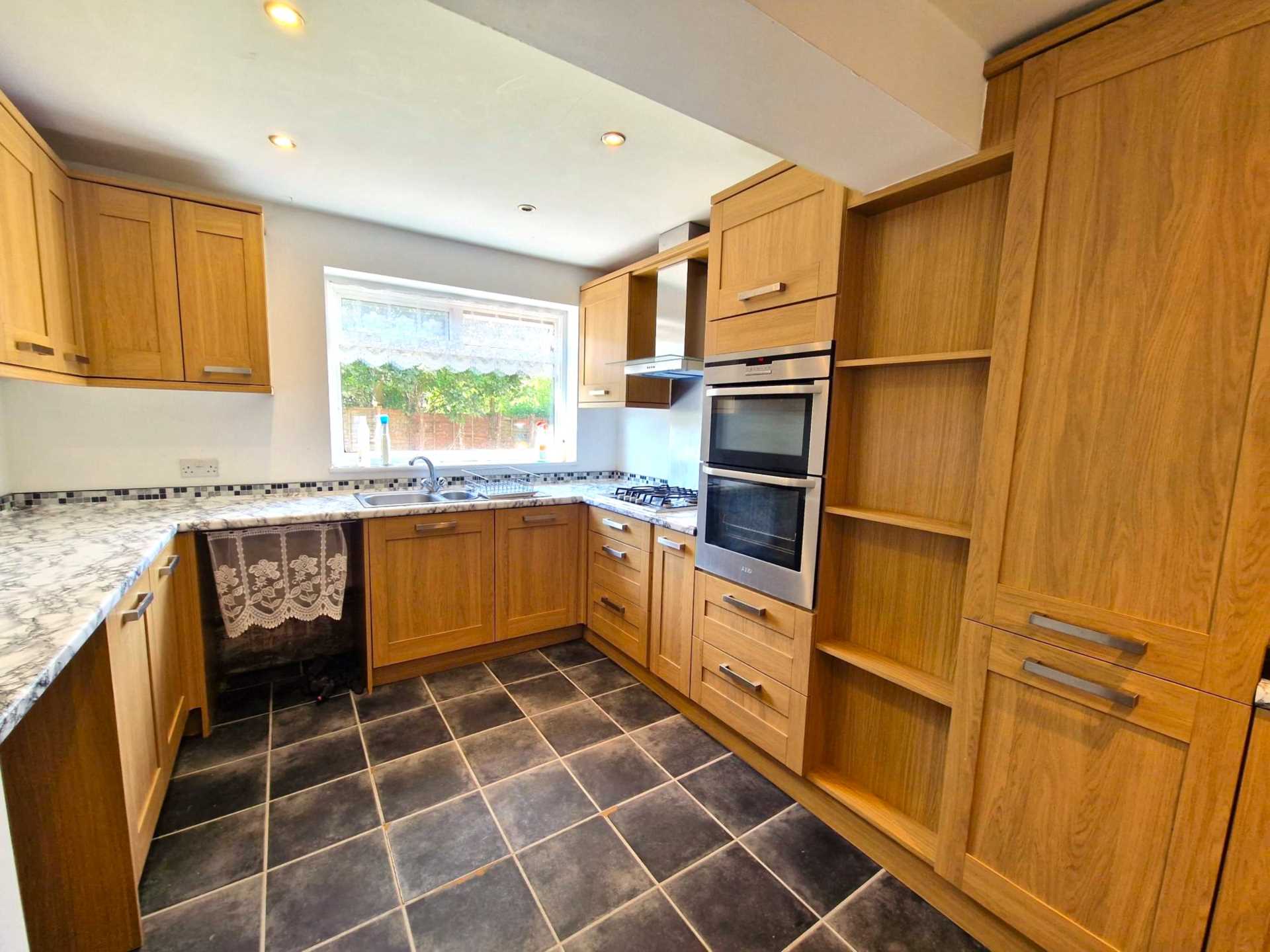 Spinney Road, Luton, Image 5