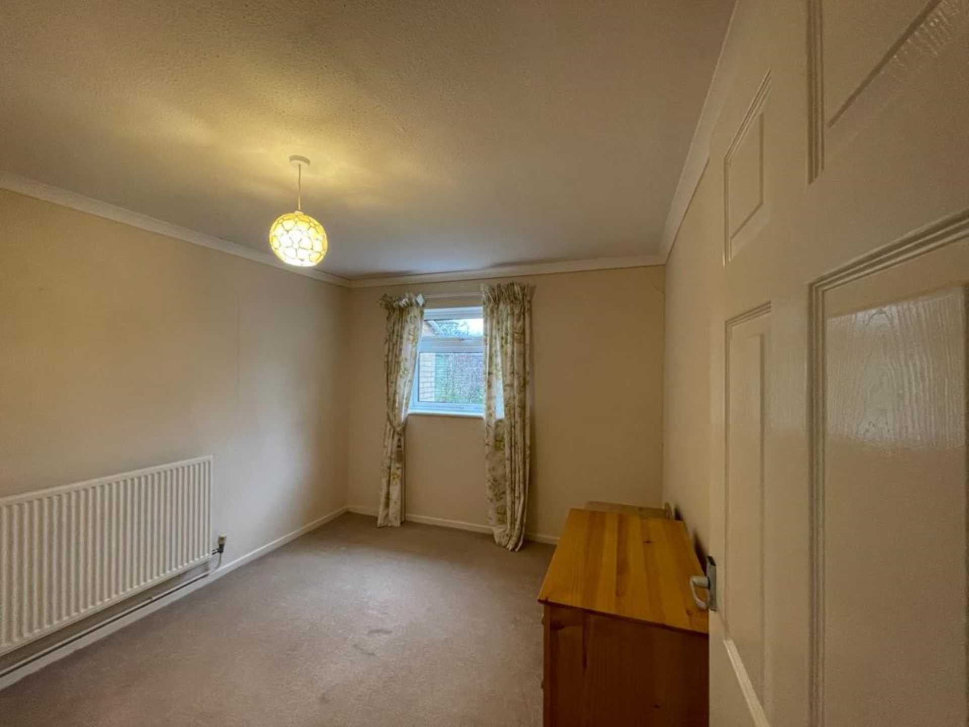Tyne Crescent, Bedford, Image 6