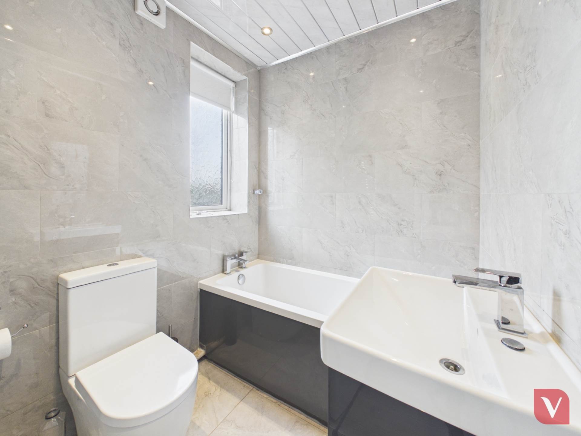Leagrave Road, Luton, Image 9