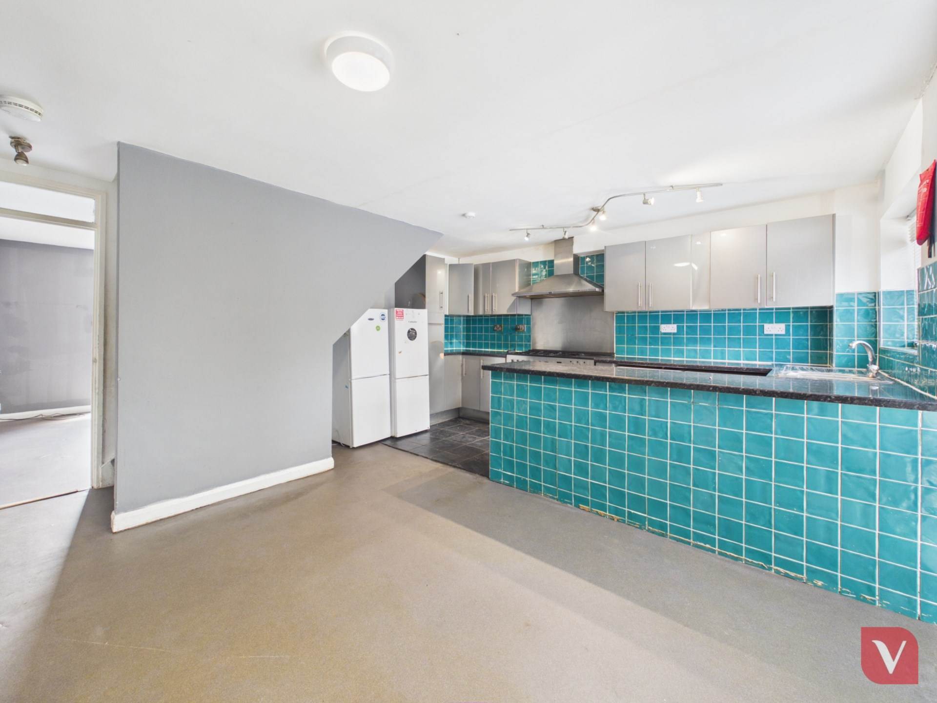 Elm Park Close, Houghton Regis, Image 2