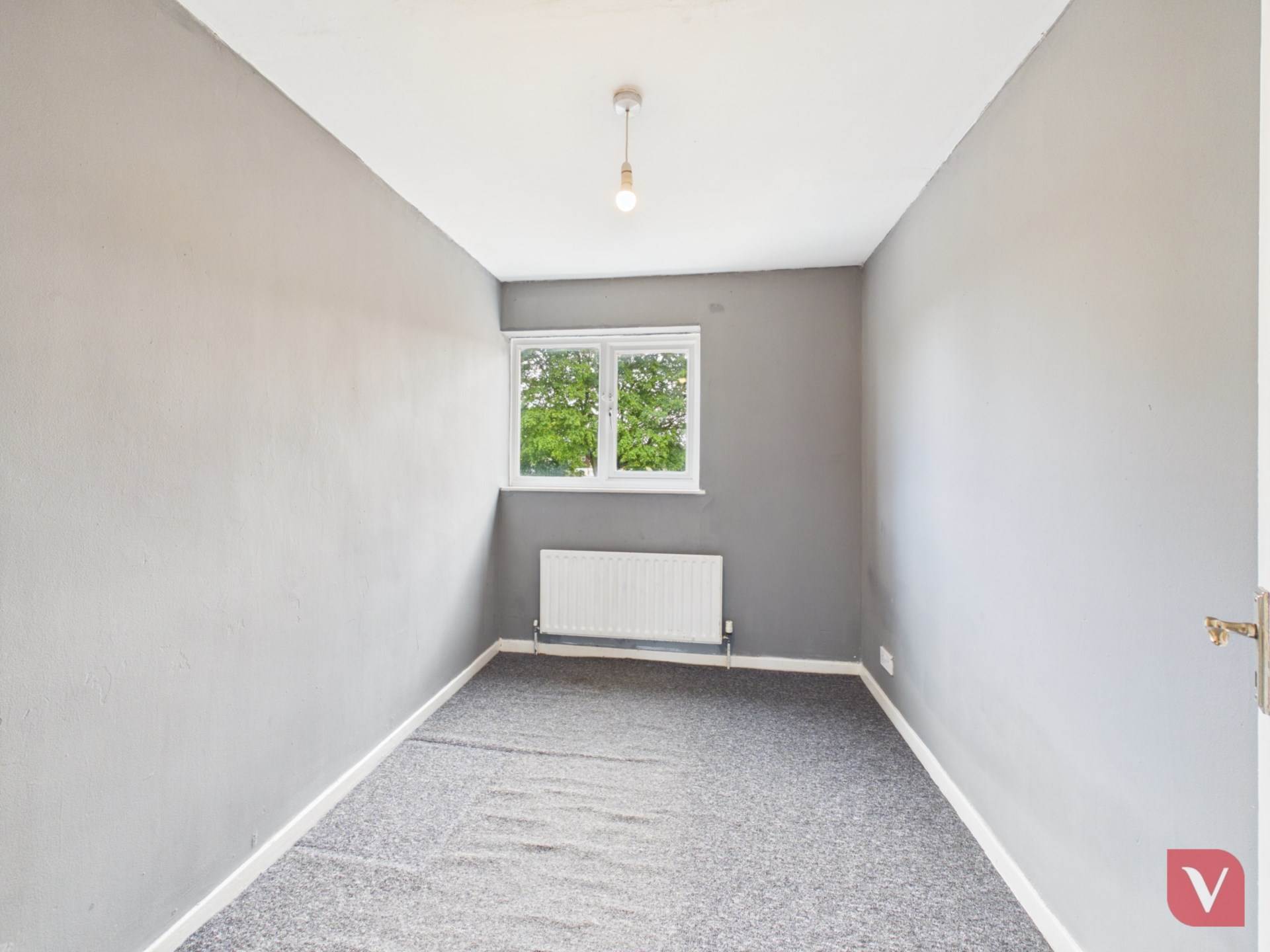 Elm Park Close, Houghton Regis, Image 8