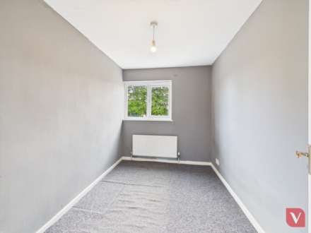 Elm Park Close, Houghton Regis, Image 8