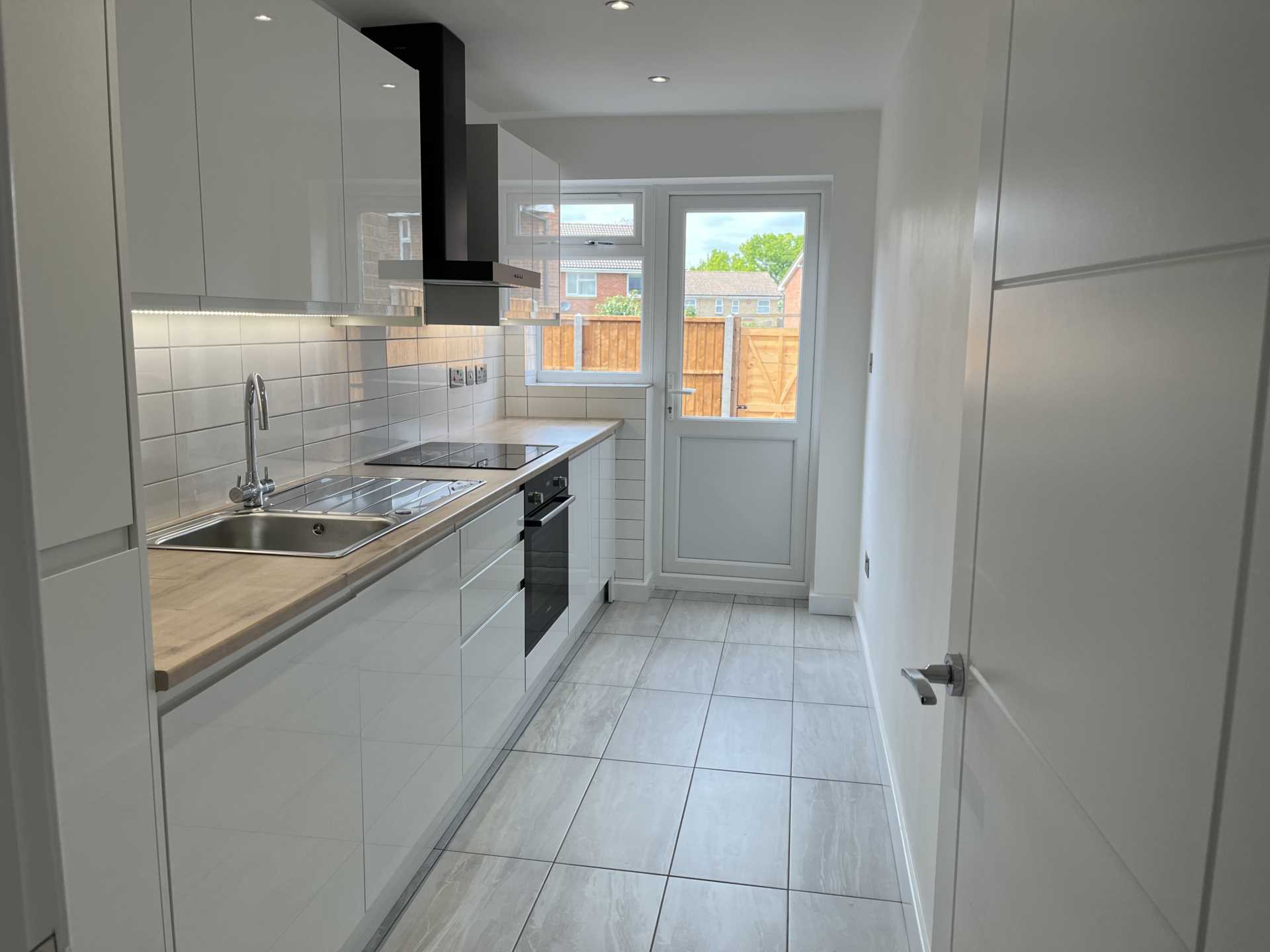 Renshaw Close, Luton, Image 12