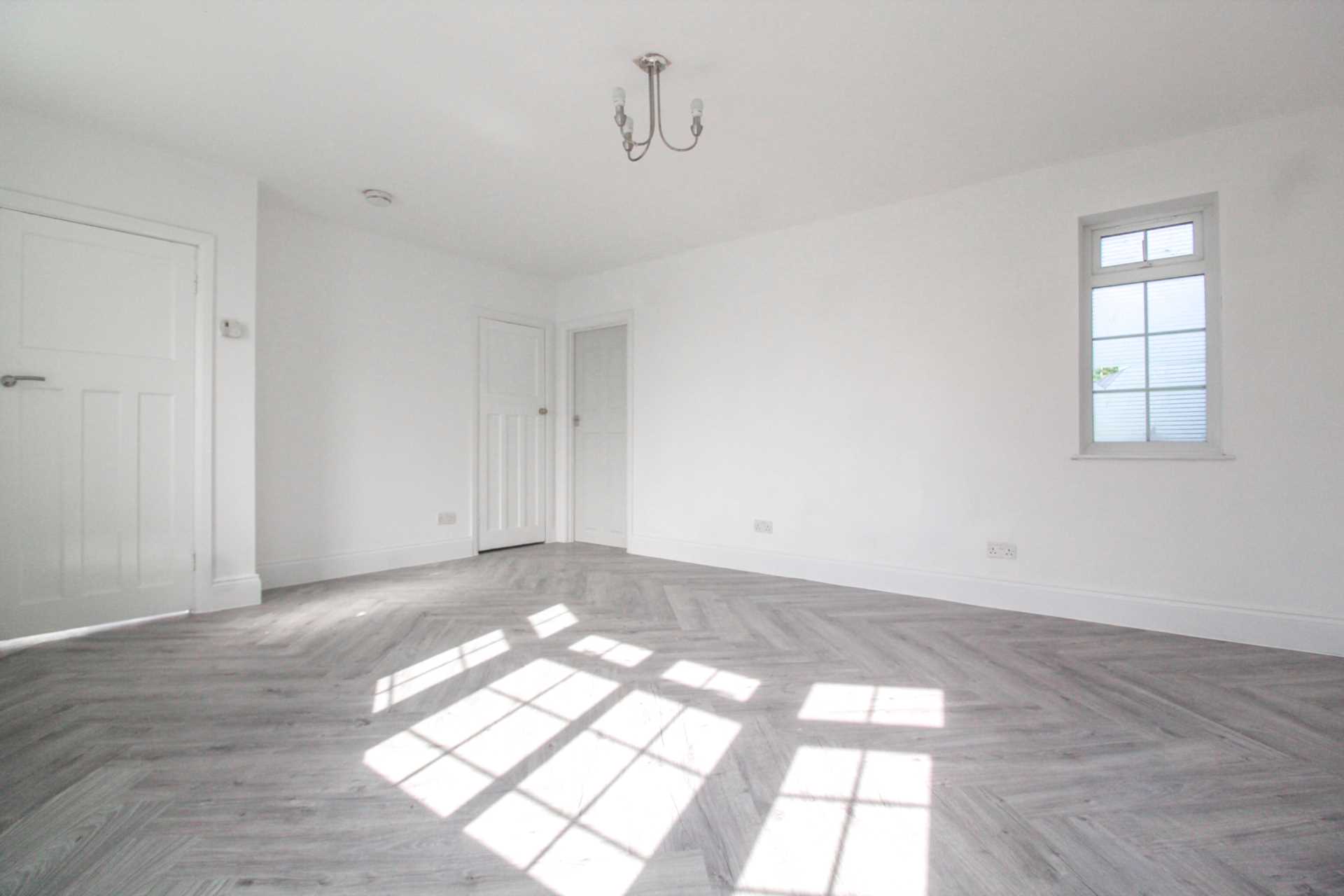 Ridgway Road, Brogborough, Image 2