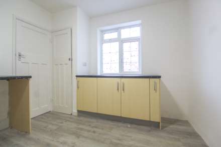 Ridgway Road, Brogborough, Image 7