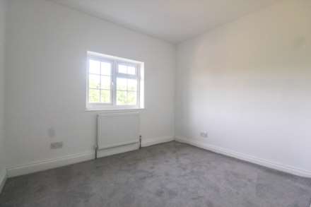 Ridgway Road, Brogborough, Image 8