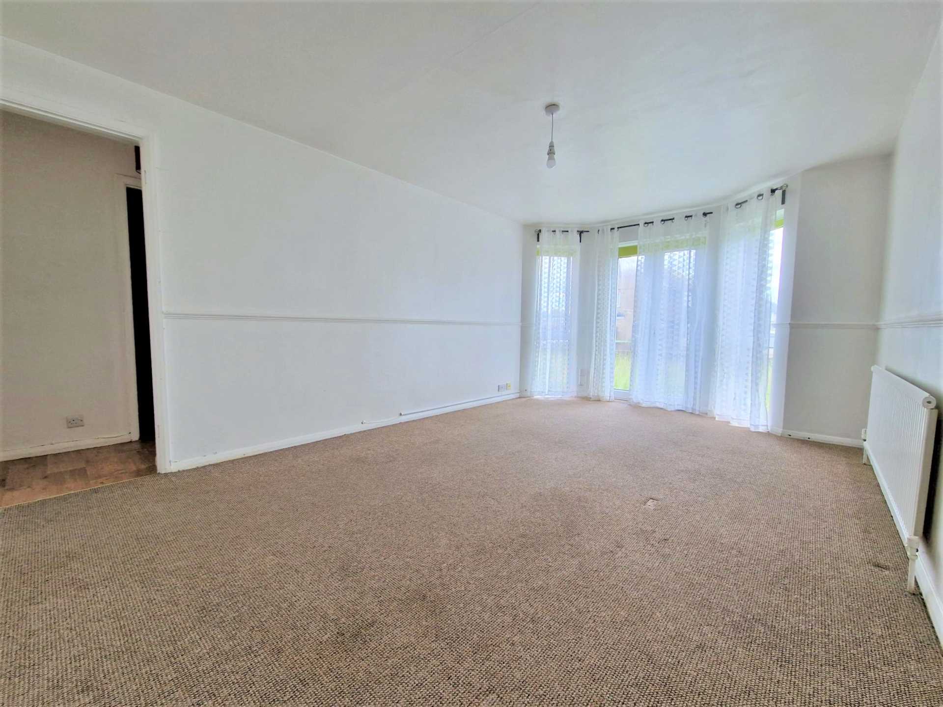 The Quadrant, Houghton Regis, Image 3