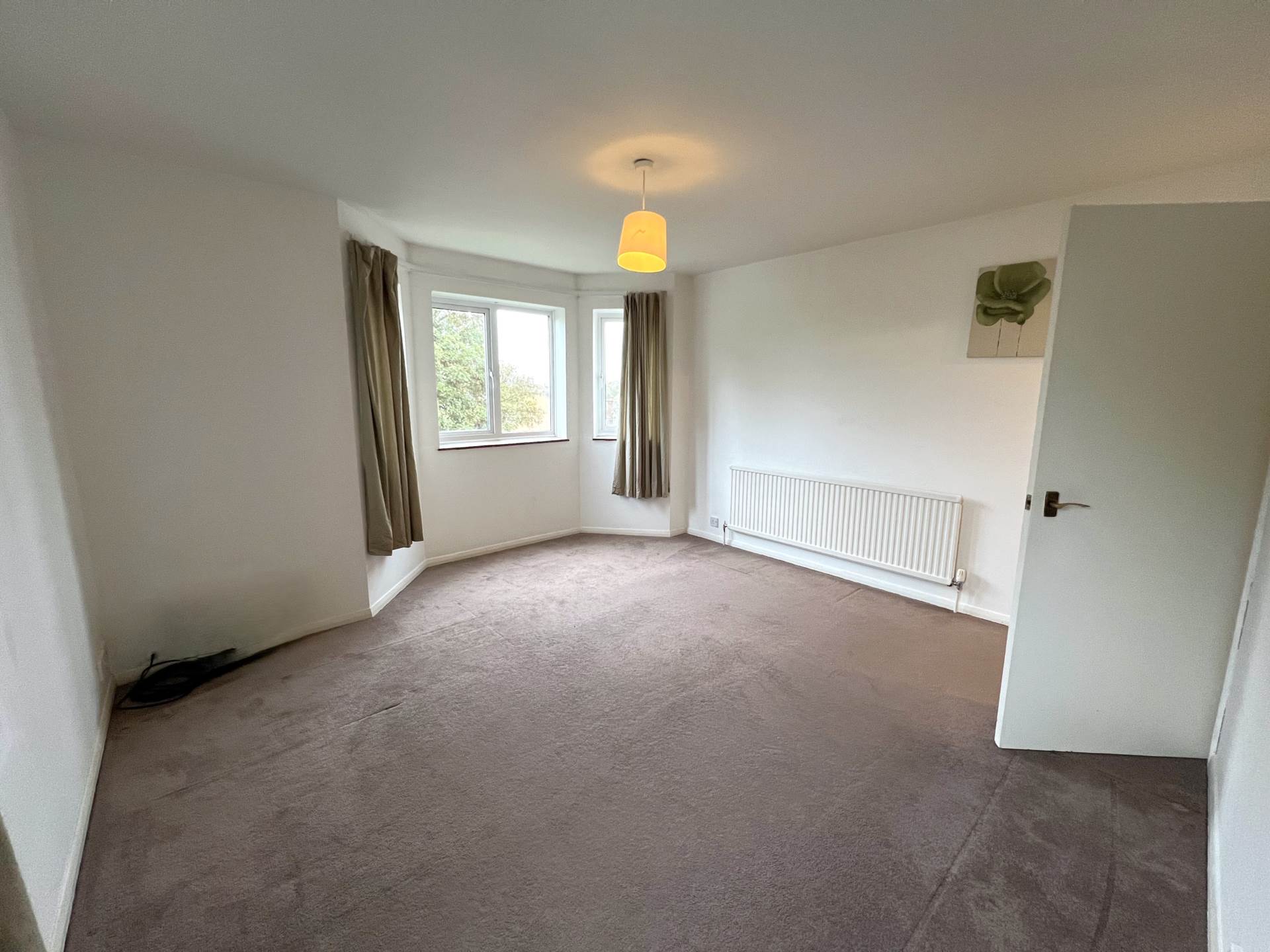 The Quadrant, Houghton Regis, Image 2