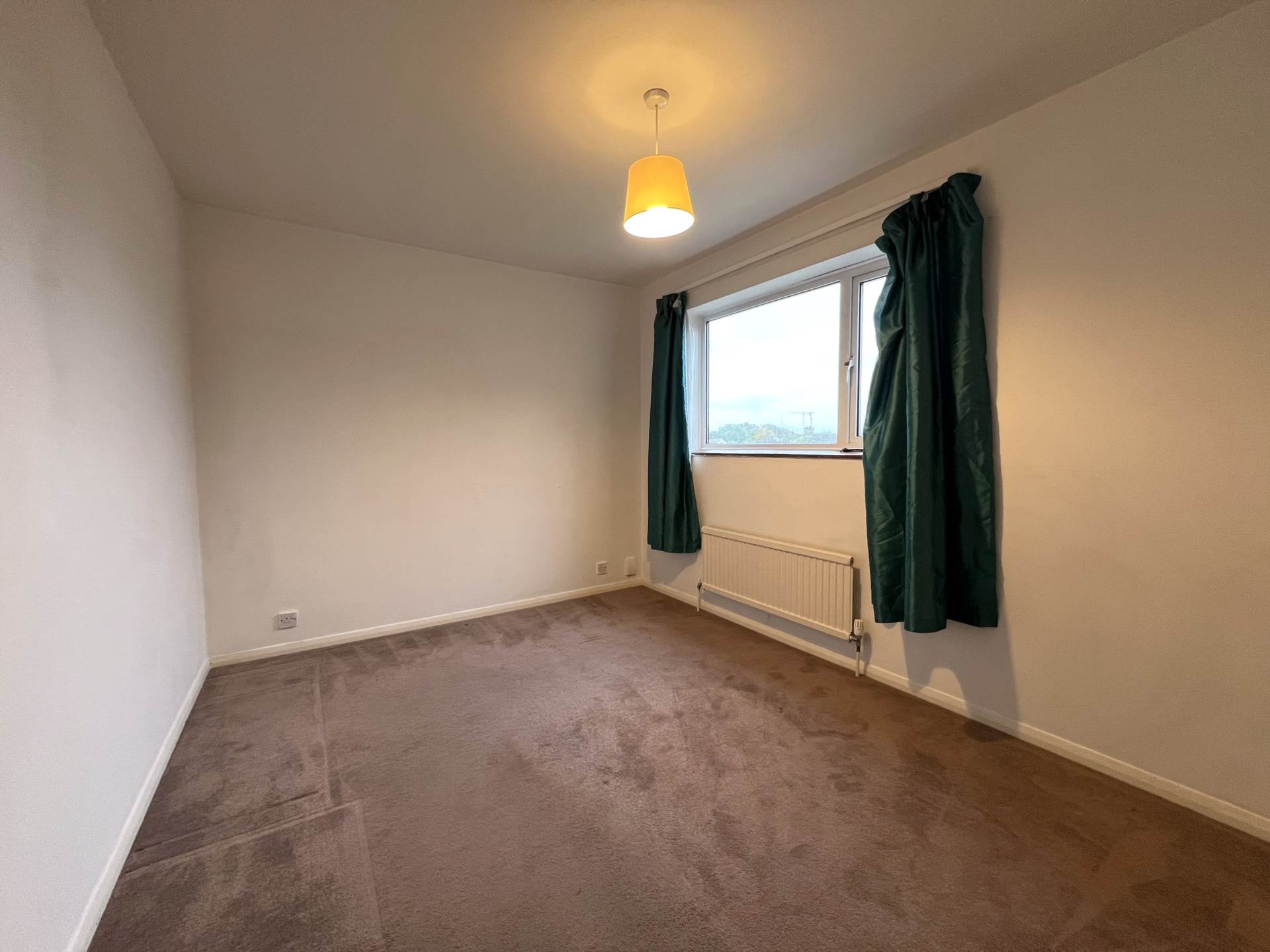 The Quadrant, Houghton Regis, Image 4