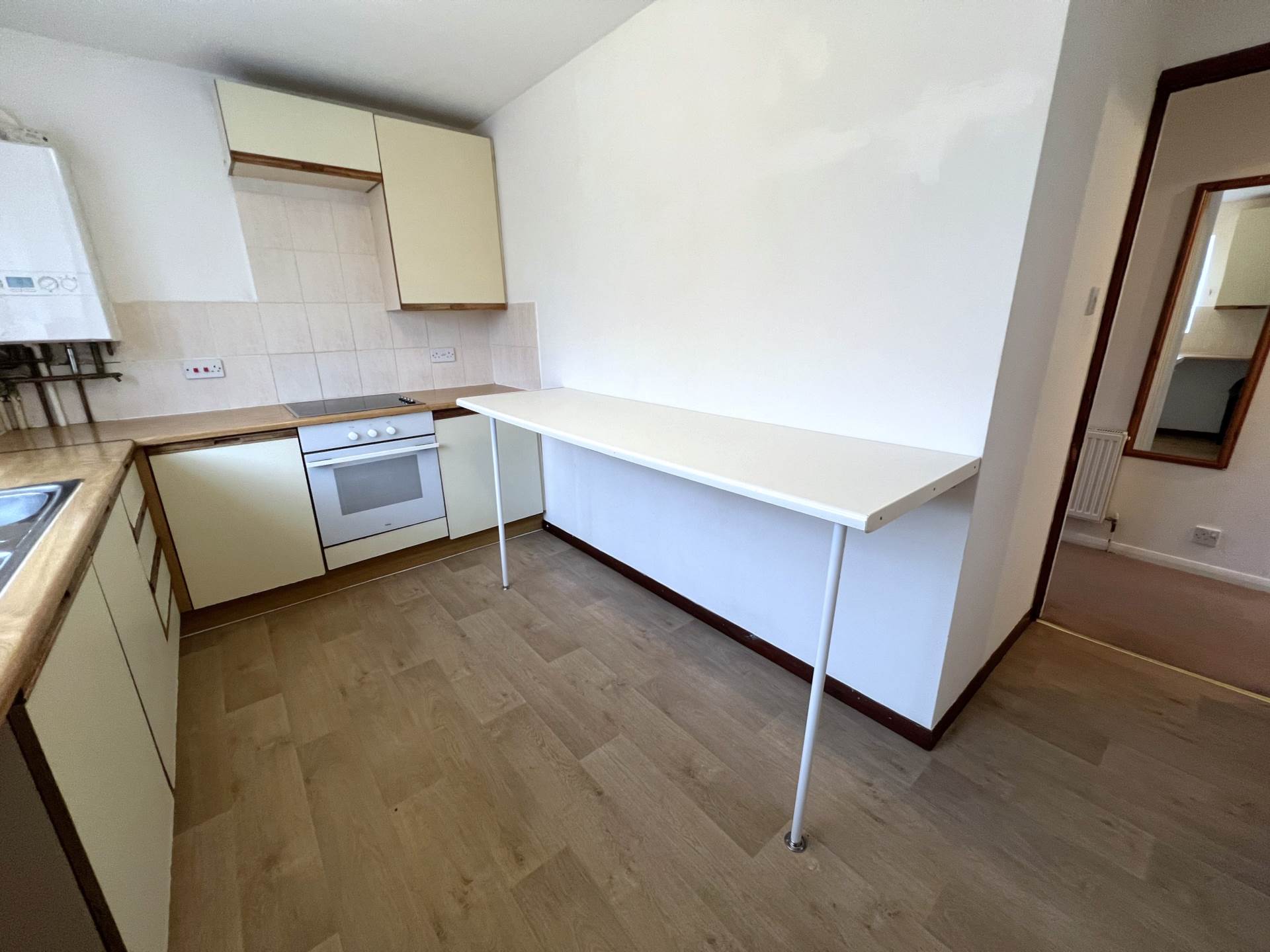 The Quadrant, Houghton Regis, Image 5
