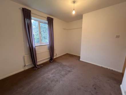 The Quadrant, Houghton Regis, Image 9