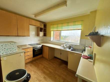 The Quadrant, Houghton Regis, Image 5