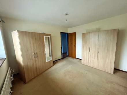 The Quadrant, Houghton Regis, Image 7