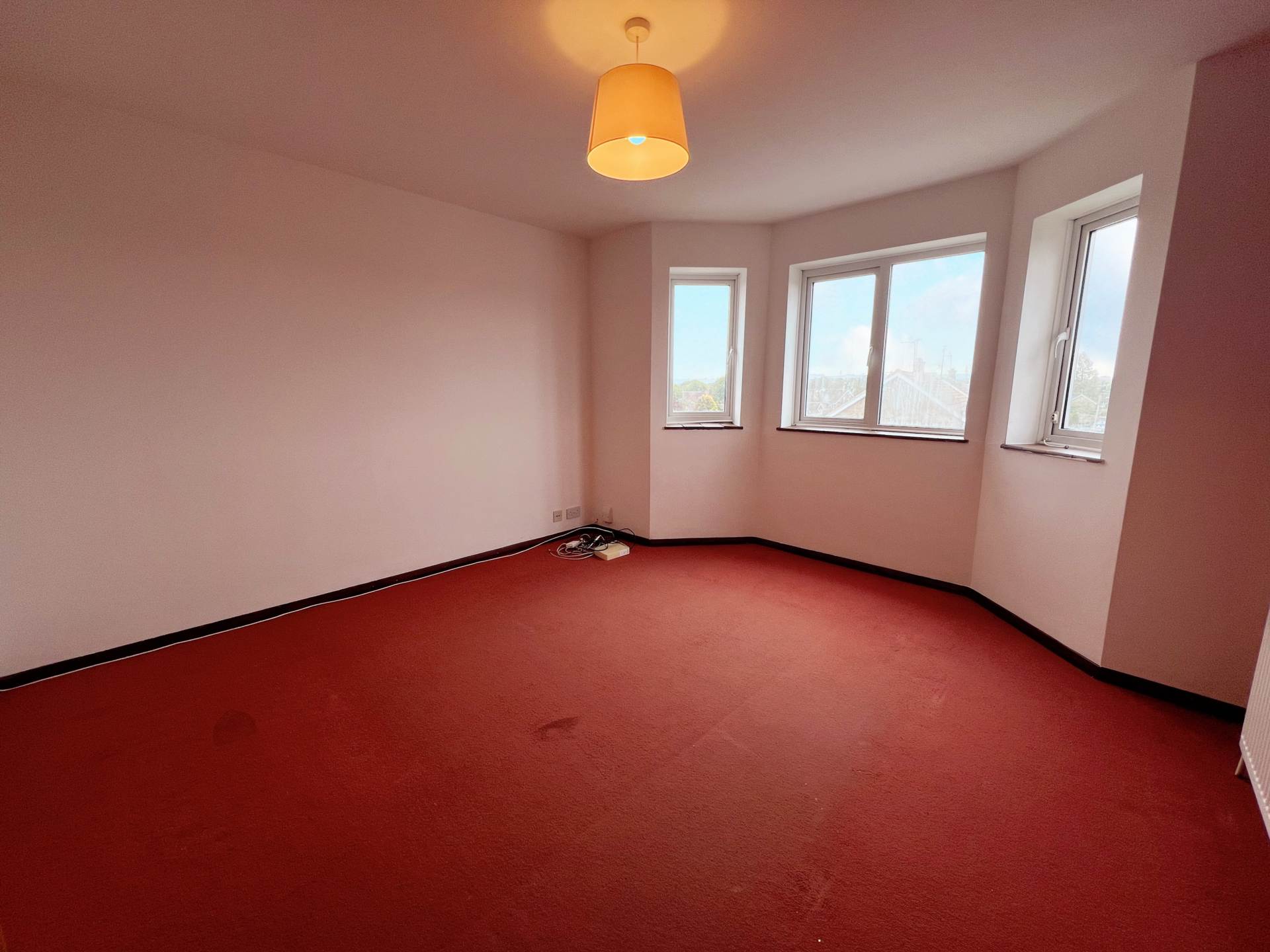 The Quadrant, Houghton Regis, Image 3