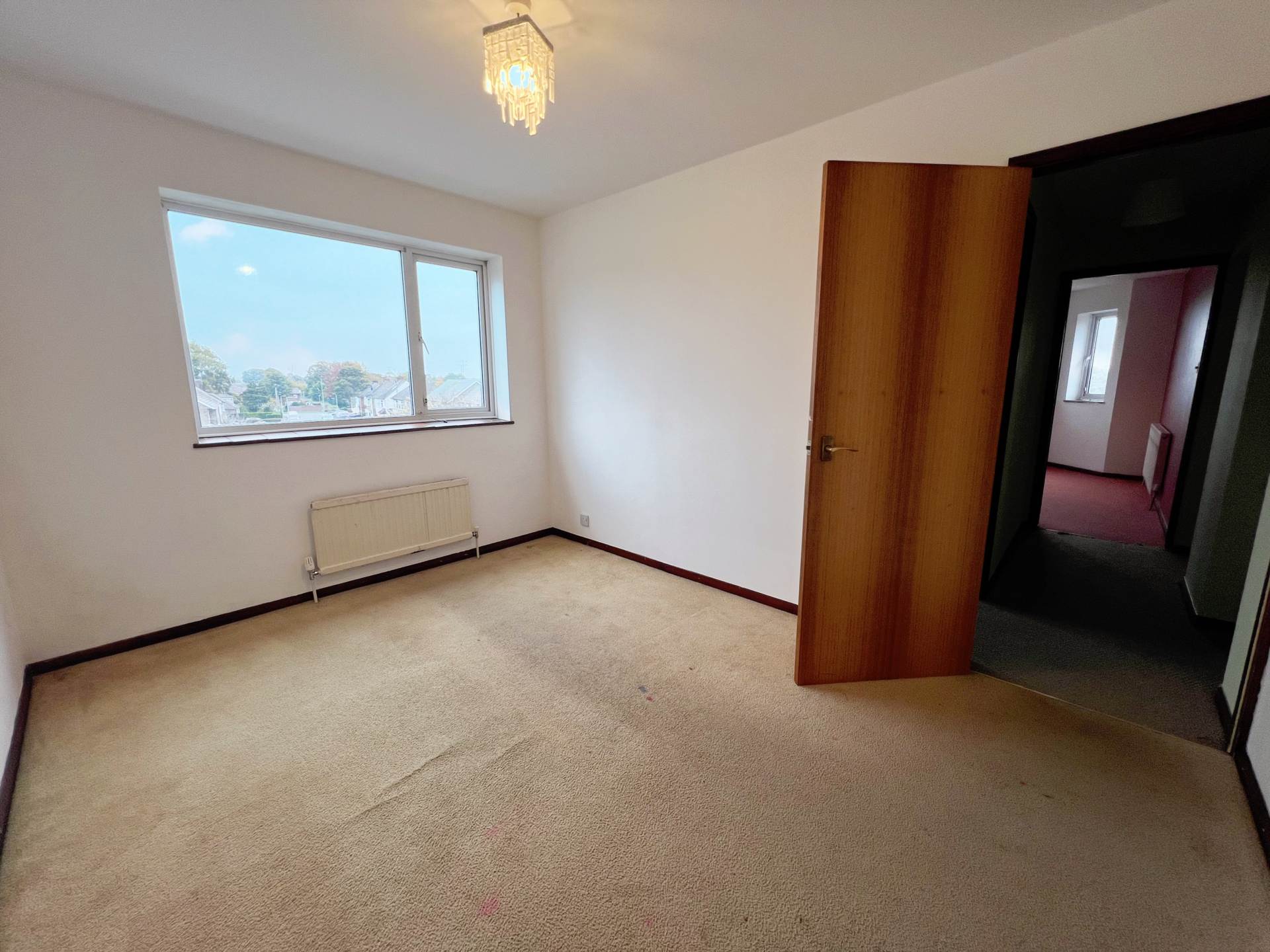 The Quadrant, Houghton Regis, Image 5