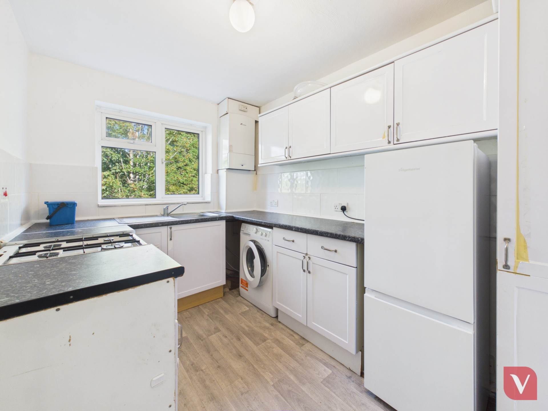 Canterbury Close, Luton, Image 2