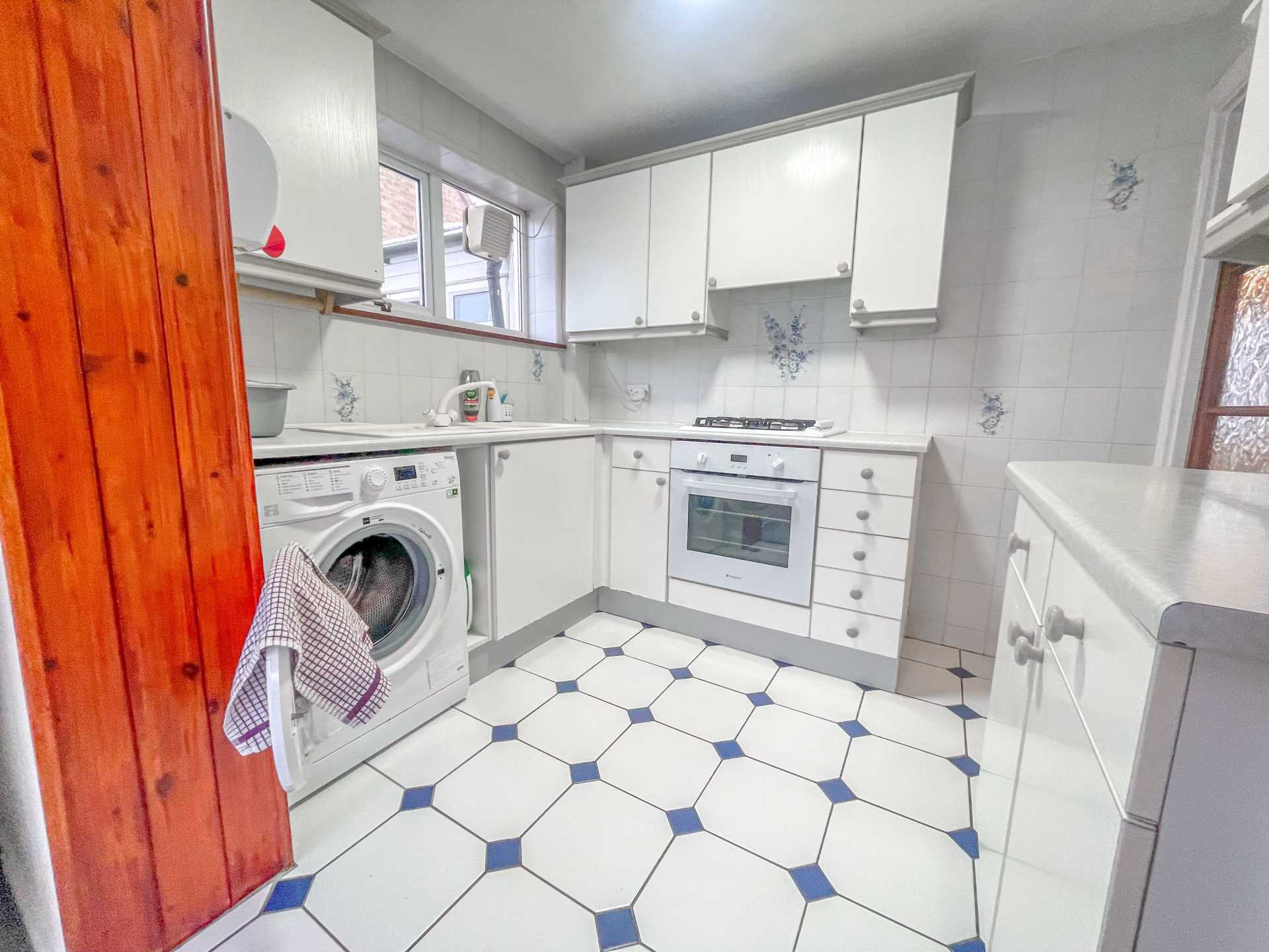 Nappsbury Road, Luton, Image 4