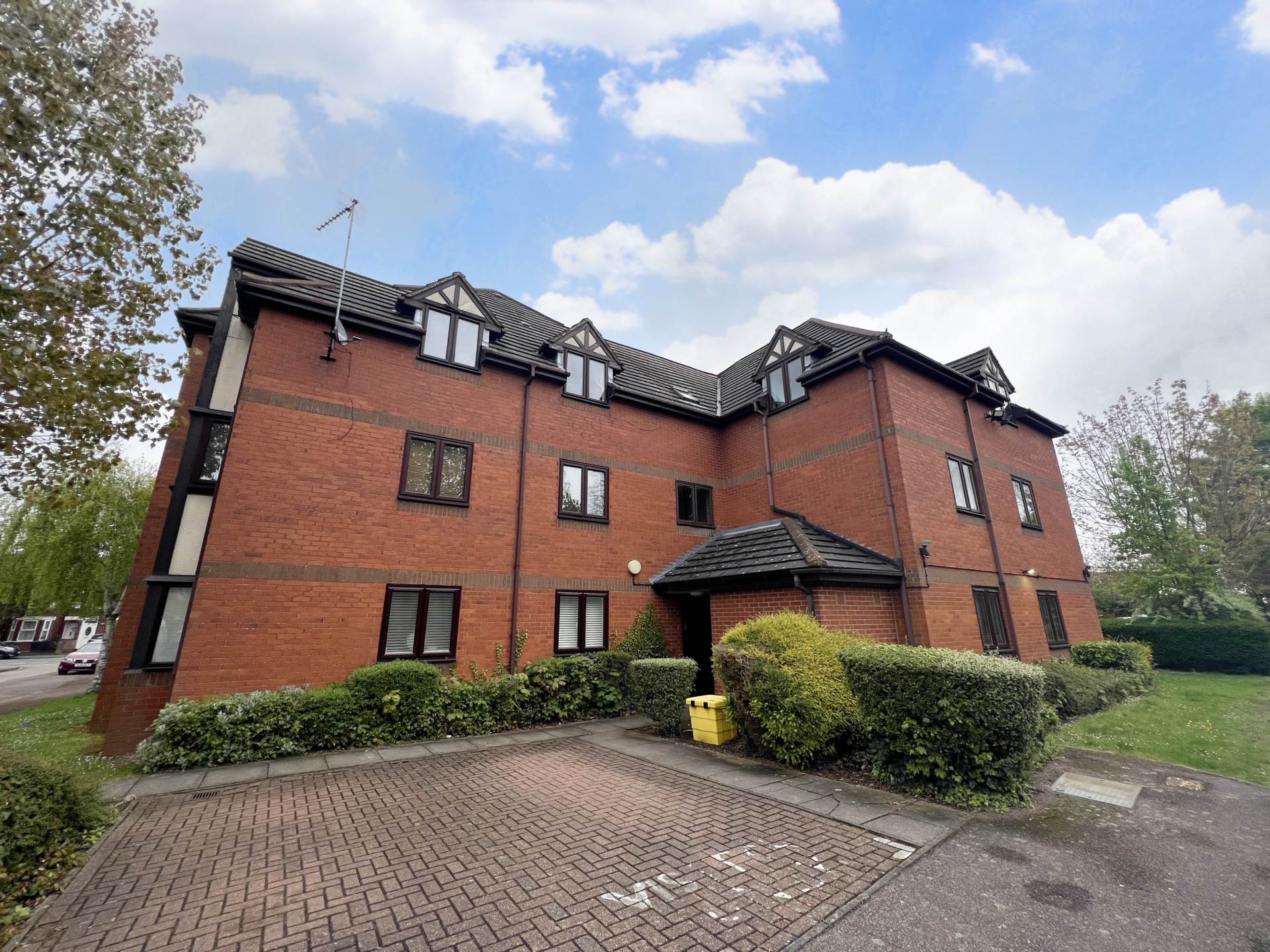 Leafield, Luton, Image 12