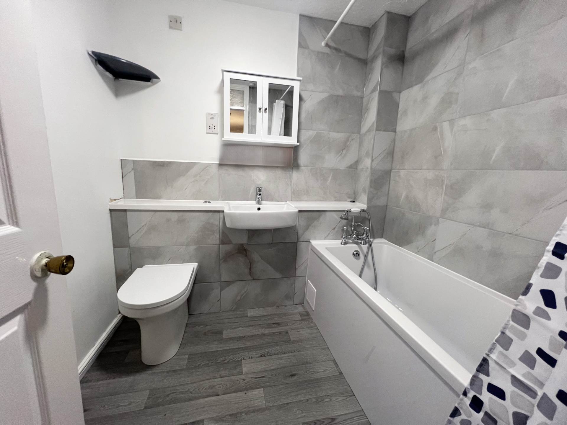 Leafield, Luton, Image 2
