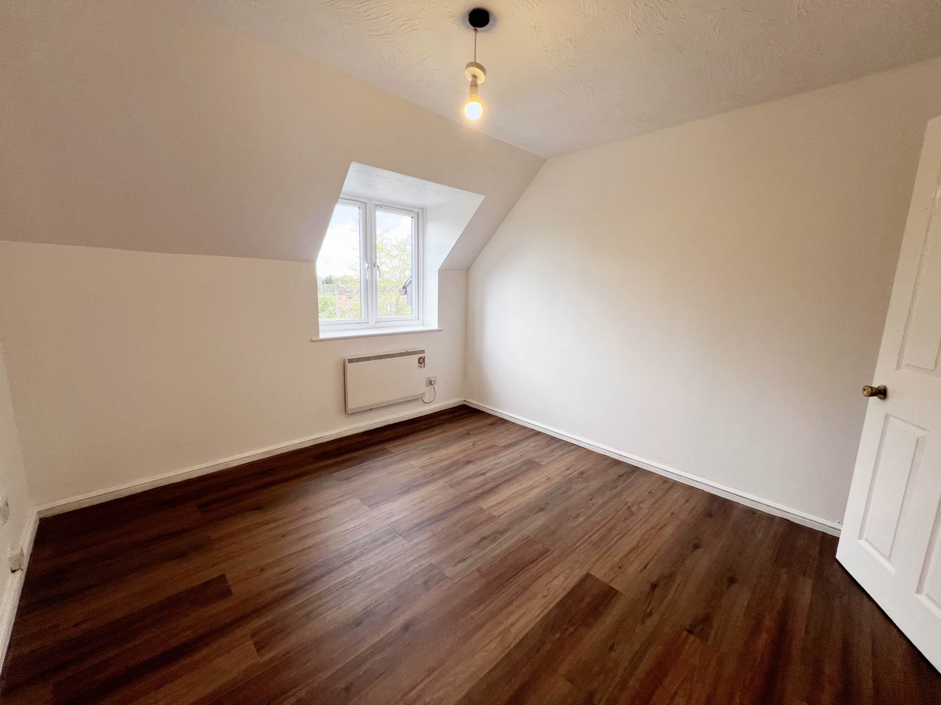 Leafield, Luton, Image 9