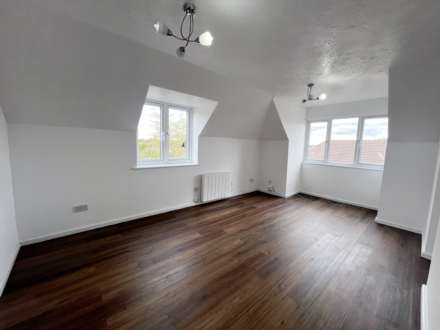 Leafield, Luton, Image 4
