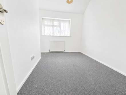Tythe Road, Luton, Image 4