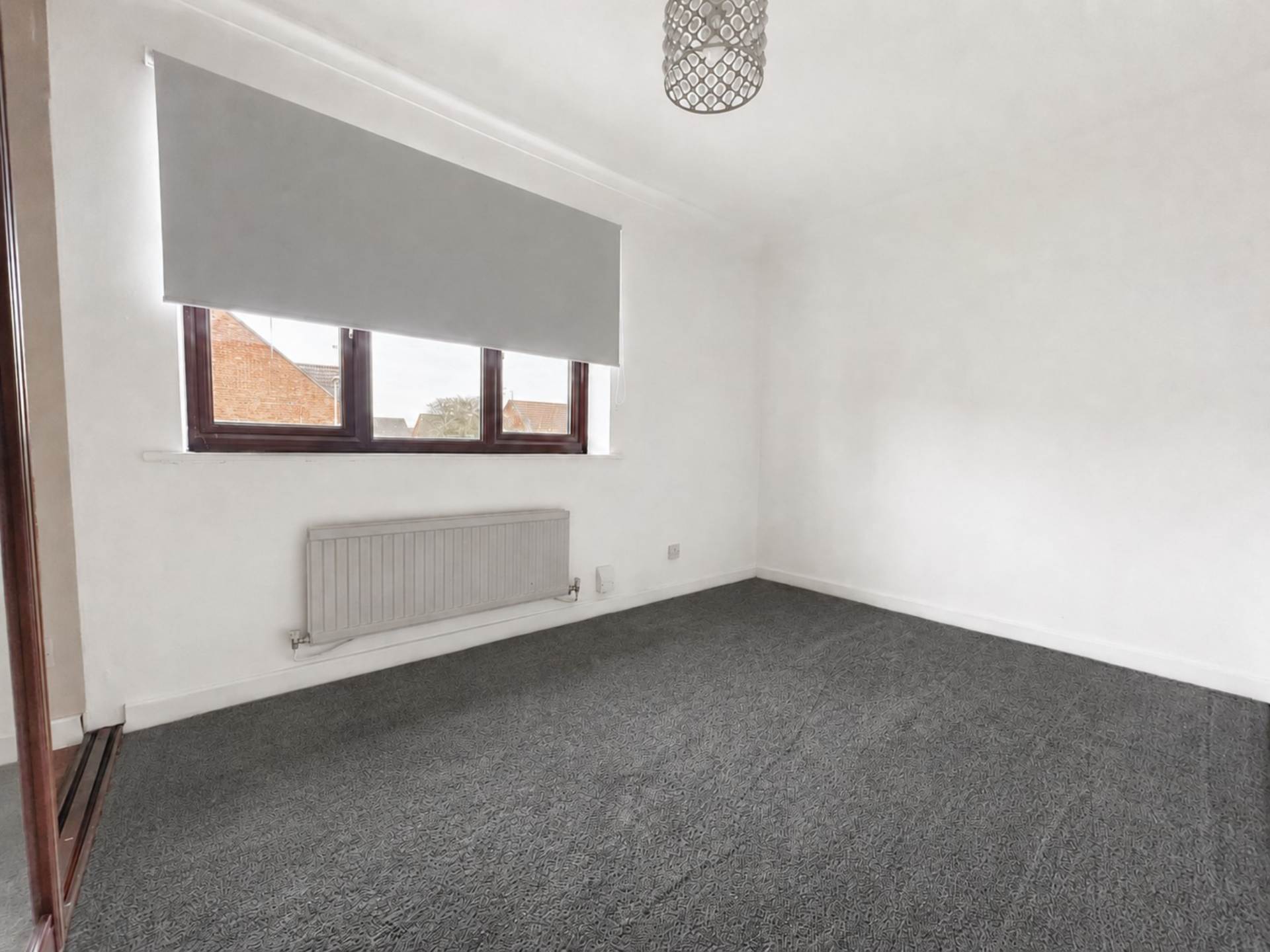 Lucas Gardens, Luton, Image 5
