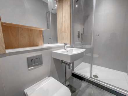 Laporte Way, Luton, Image 2