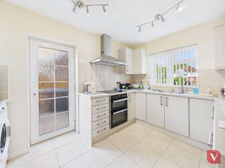 Grange Avenue, Luton, Image 5