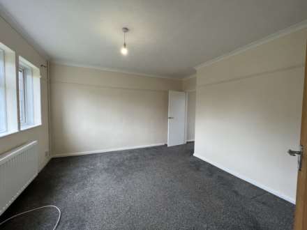 Wentworth Avenue, Luton, Image 10