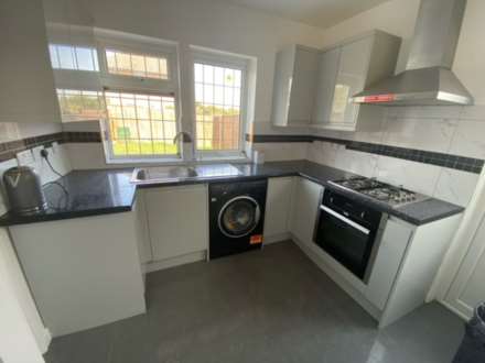 Wentworth Avenue, Luton, Image 3