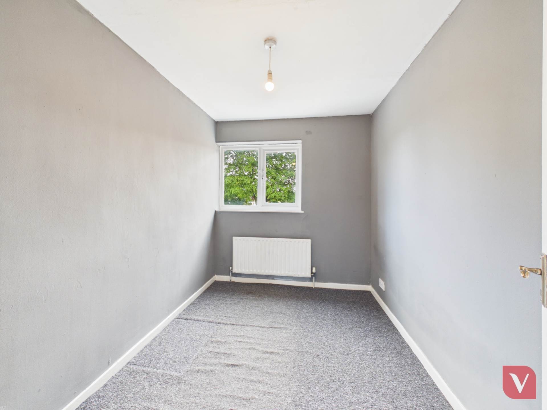 Elm Park Close, Houghton Regis, Image 9