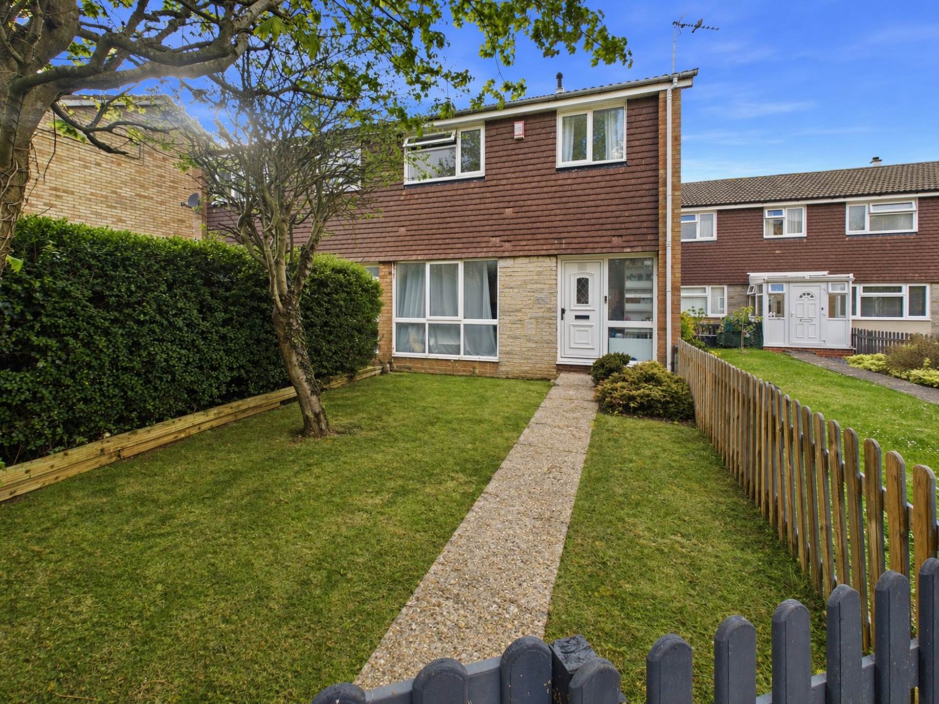 Verulam Gardens, Luton, Image 1