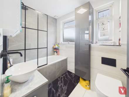 Verulam Gardens, Luton, Image 7