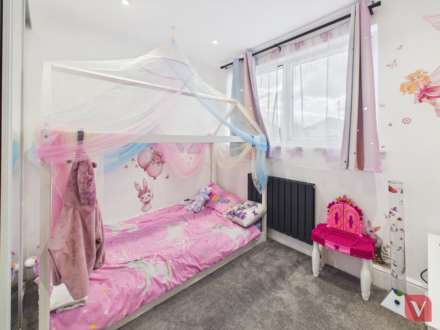 Verulam Gardens, Luton, Image 9