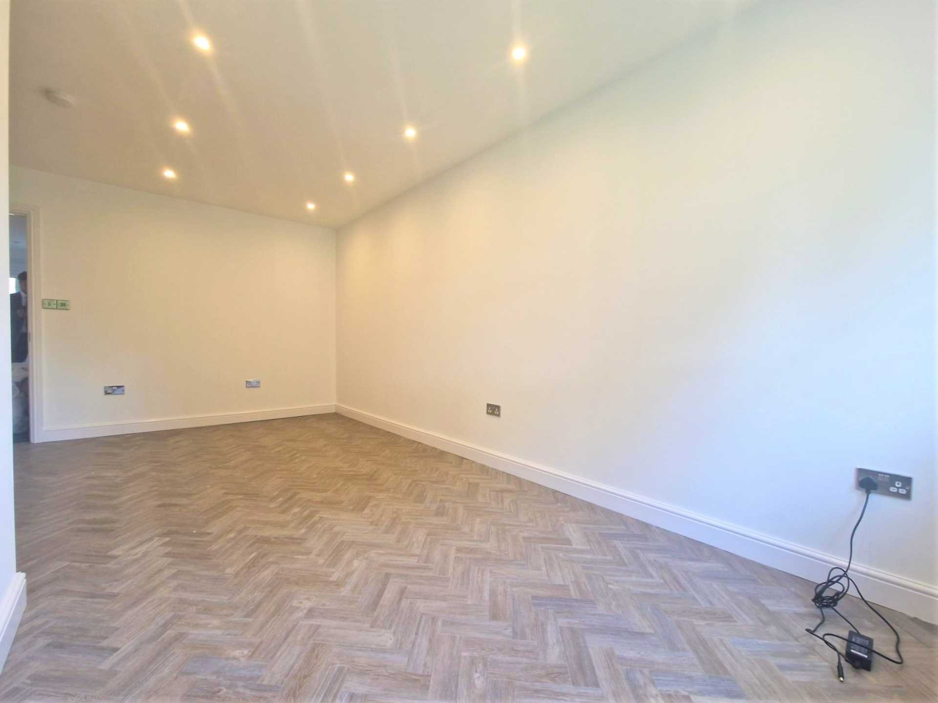 Derby Road, Luton, Image 3