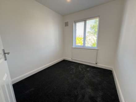 Fountains Road, Luton, Image 10