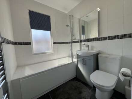 Fountains Road, Luton, Image 8