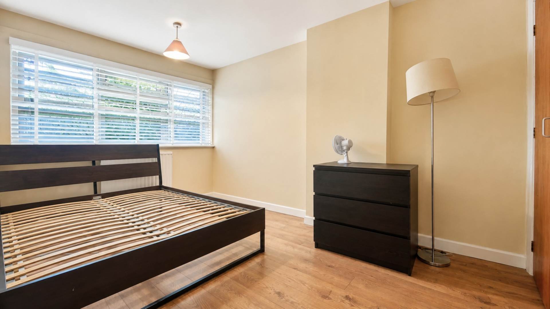 Butely Road, Luton, Image 9