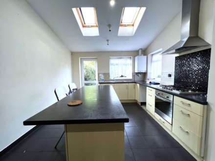 Linnet Close, Luton, Image 12