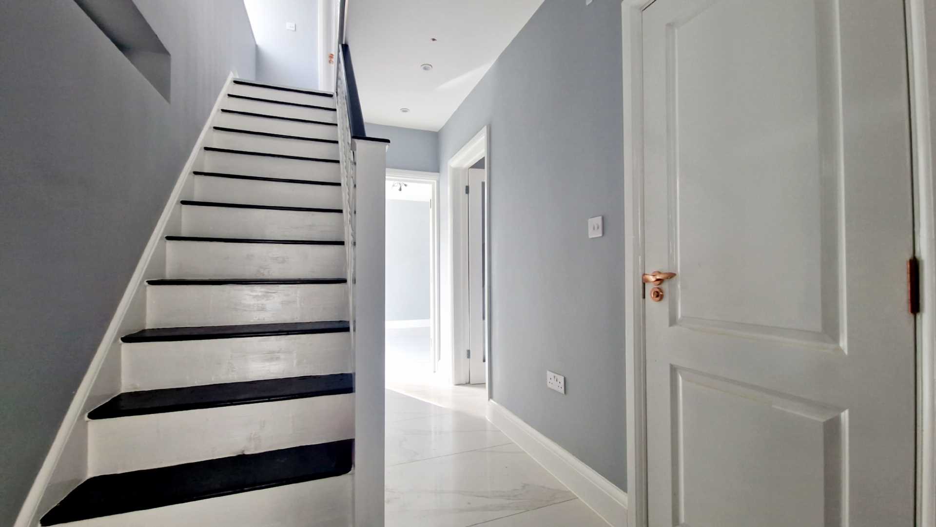 Rockley Road, Luton, Image 2