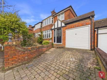 Manton Drive, Luton, Image 6
