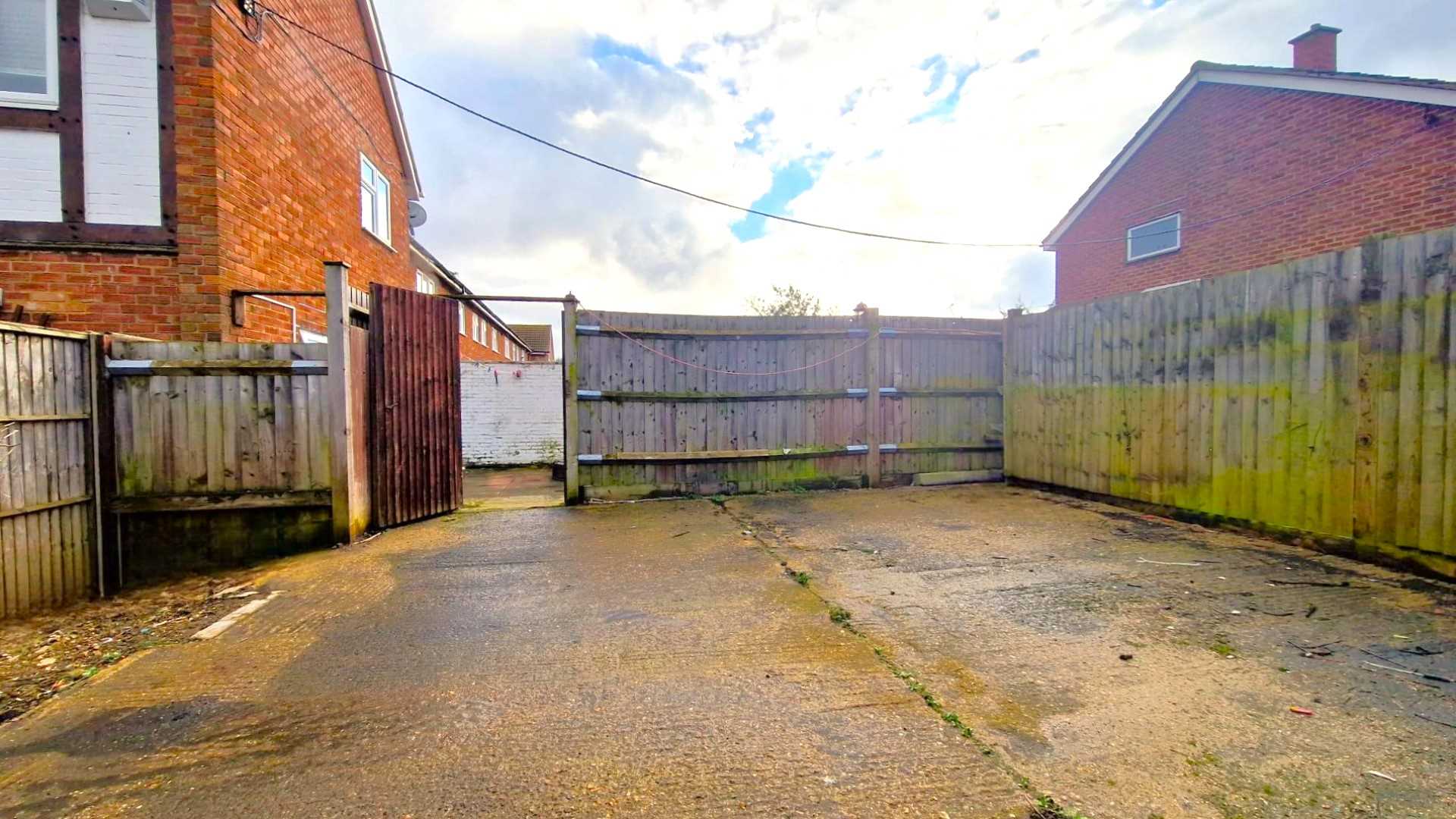 Tithe Farm Road, Dunstable, Image 15