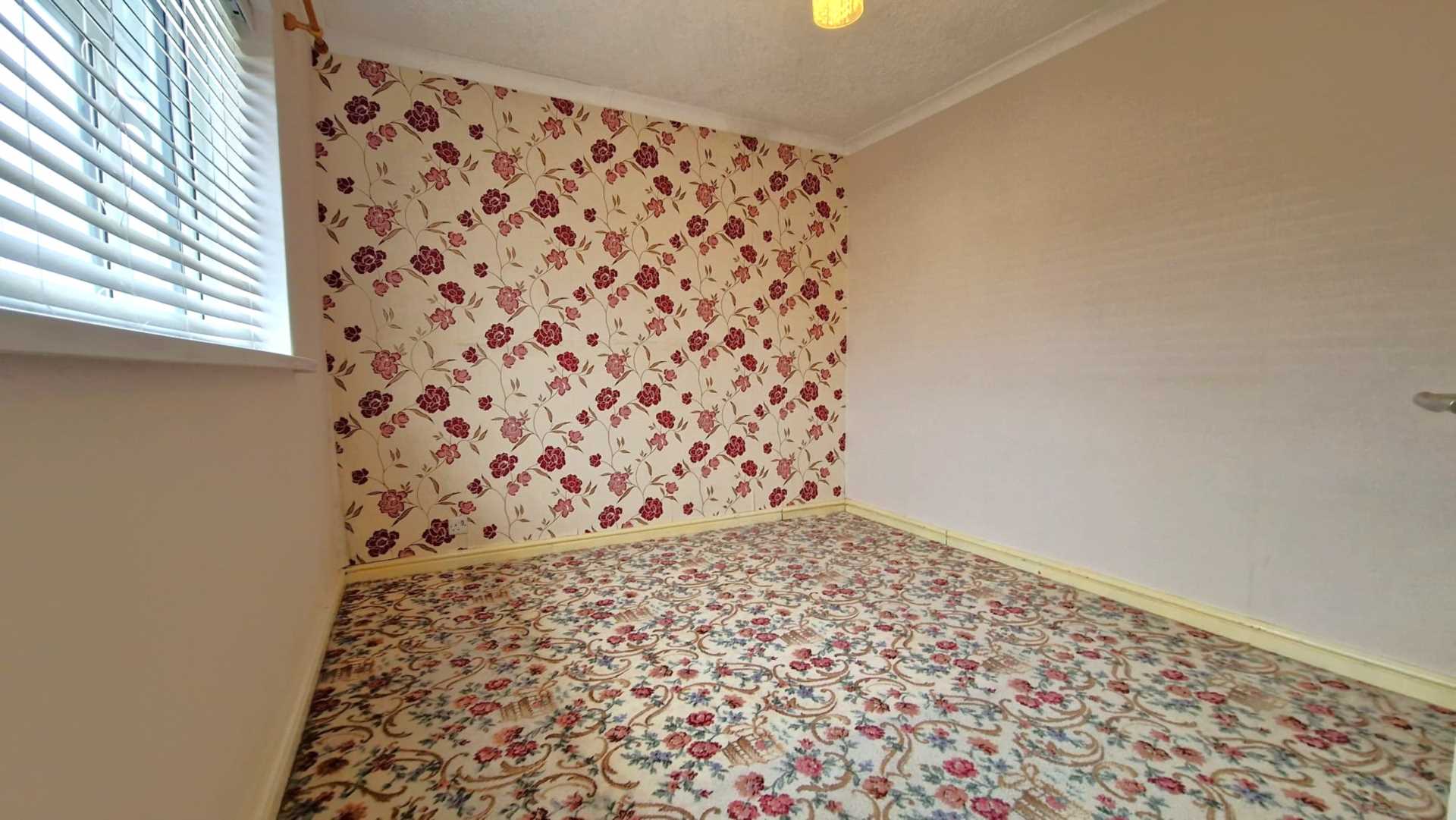 Tithe Farm Road, Dunstable, Image 9