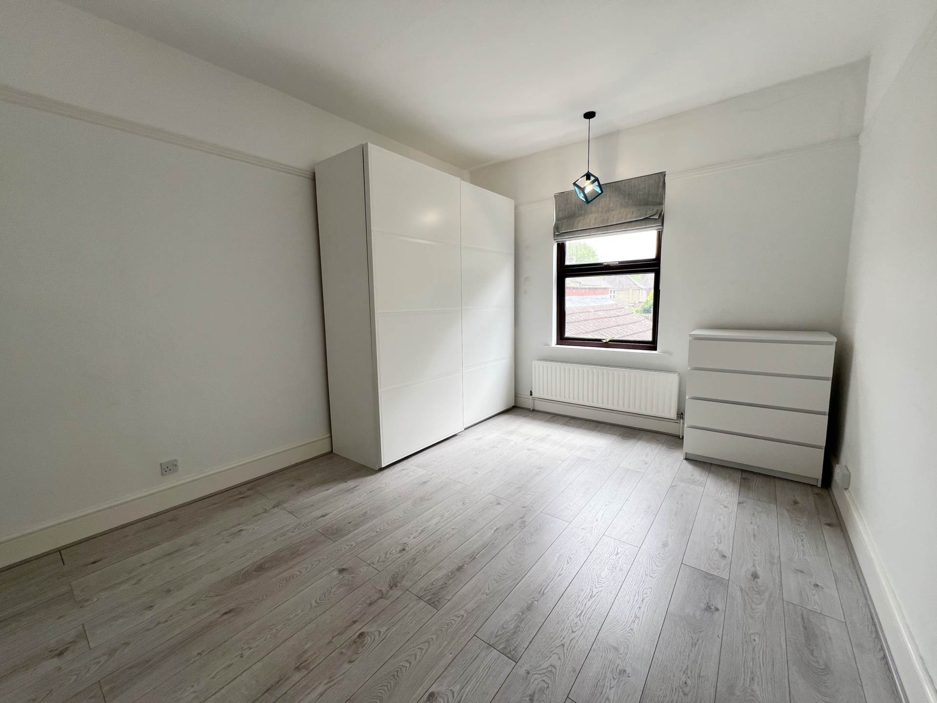 West Hill Road, Luton, Image 20