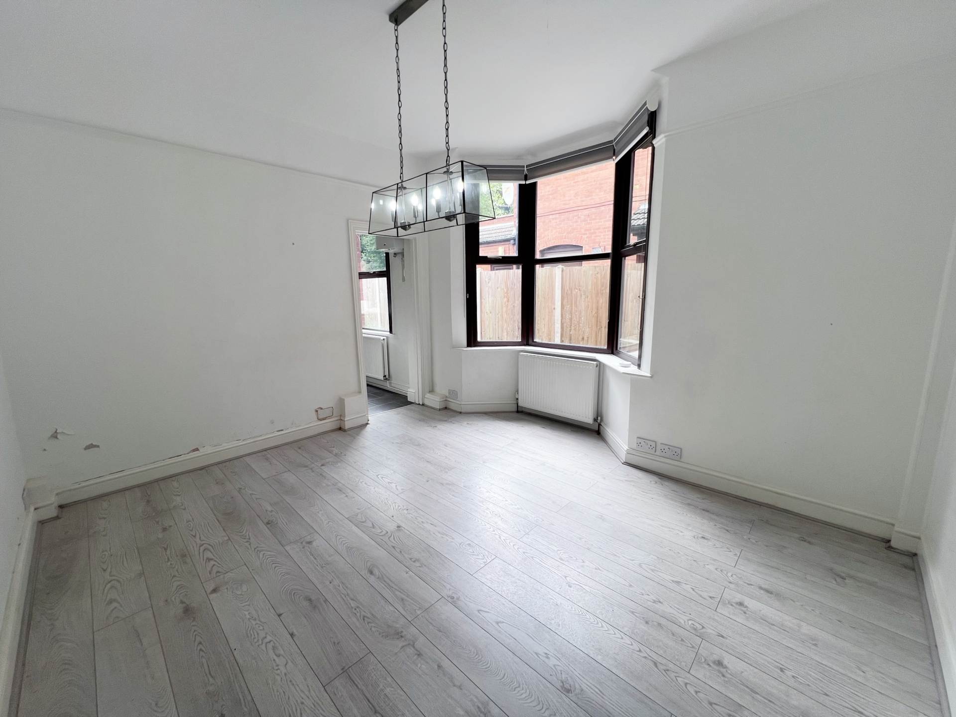 West Hill Road, Luton, Image 7
