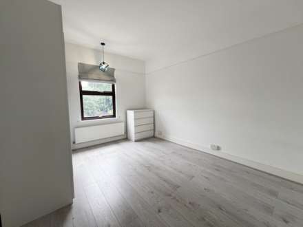 West Hill Road, Luton, Image 19