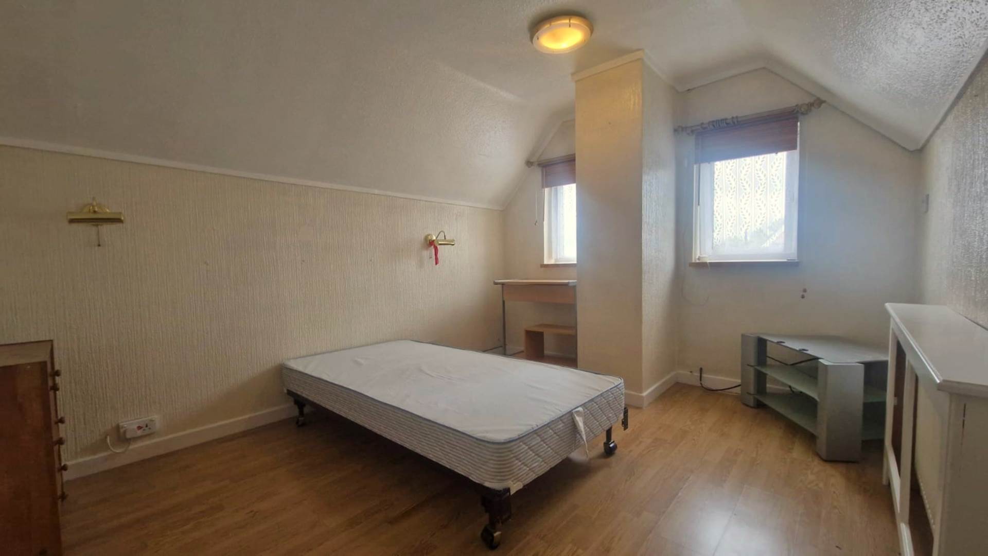 Onslow Road, Luton, Image 10