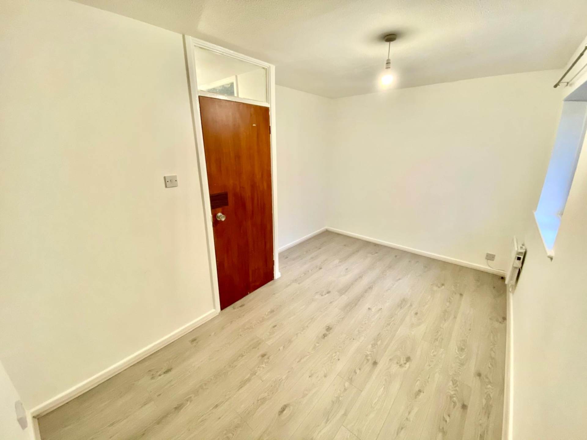 Moorland Gardens, Luton, Image 6